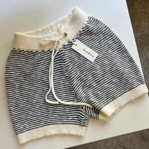 NEW Heartloom knit shorts XS